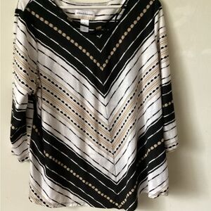 Alfred Dunner Black White and Tan Chevron Stripe V-Neck Top